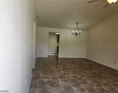 19136 Miami Boulevard - Photo Thumbnail 1