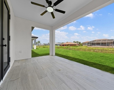 2129 Fairway Drive - Photo Thumbnail 13