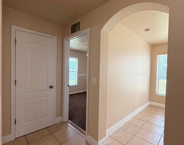 316 Nw 18th Avenue - Photo Thumbnail 13