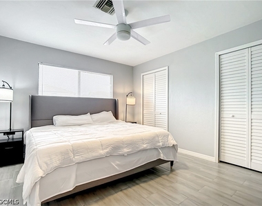 4928 Sw 16th Place - Photo Thumbnail 23