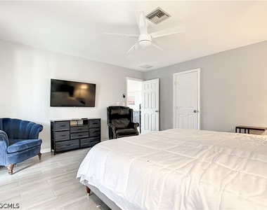 4928 Sw 16th Place - Photo Thumbnail 28