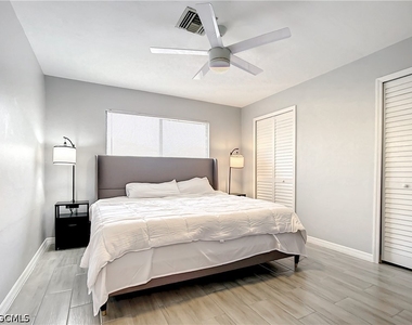 4928 Sw 16th Place - Photo Thumbnail 24