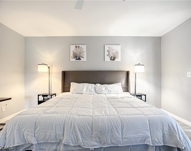 4928 Sw 16th Place - Photo Thumbnail 32