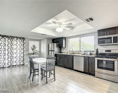 4928 Sw 16th Place - Photo Thumbnail 11