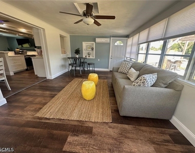723 Sabur Court - Photo Thumbnail 10