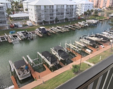 4471 Bay Beach Lane - Photo Thumbnail 5