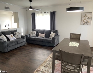 4471 Bay Beach Lane - Photo Thumbnail 24