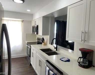 4471 Bay Beach Lane - Photo Thumbnail 27