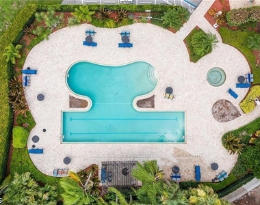 26610 Rosewood Pointe Drive - Photo Thumbnail 14