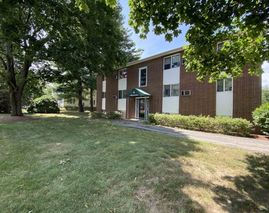 93 West - Photo Thumbnail 29