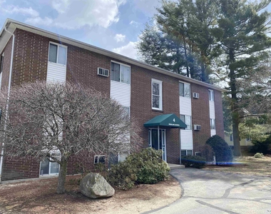 93 West - Photo Thumbnail 1