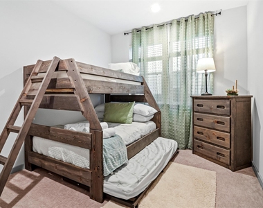 829 N Emile Street - Photo Thumbnail 40