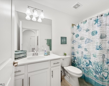 6058 National Boulevard - Photo Thumbnail 15