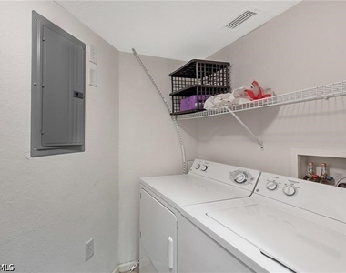 4122 Residence Drive - Photo Thumbnail 15