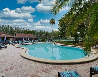 501 Forest Lakes Boulevard - Photo Thumbnail 27