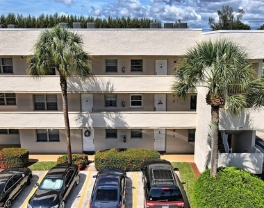 501 Forest Lakes Boulevard - Photo Thumbnail 2