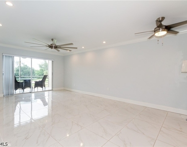 501 Forest Lakes Boulevard - Photo Thumbnail 5