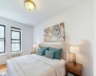 324 East 91st Street - Photo Thumbnail 1