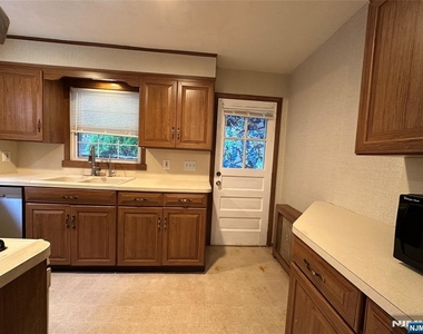31 Oak - Photo Thumbnail 7