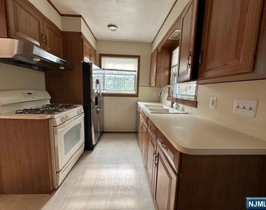 31 Oak - Photo Thumbnail 11