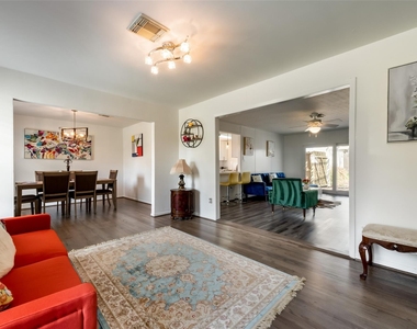 5118 Sanford Road - Photo Thumbnail 2