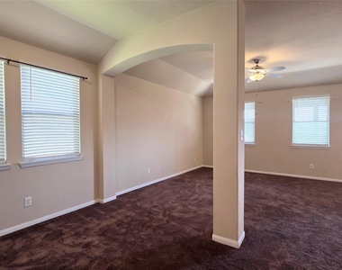10750 Nathaniel Valley Path - Photo Thumbnail 2