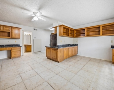 1311 Antoine Drive - Photo Thumbnail 3