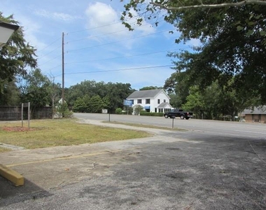 59 State Highway 75 N - Photo Thumbnail 4