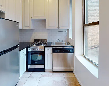 417 East 65th Street - Photo Thumbnail 2