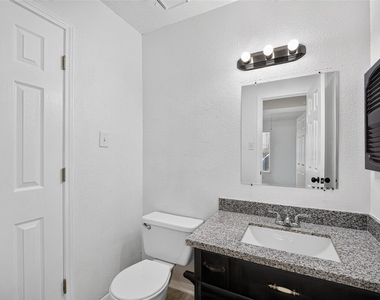 1126 Holbech Lane - Photo Thumbnail 17