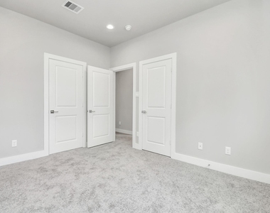 540 Janisch Road - Photo Thumbnail 32