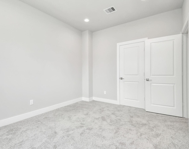 540 Janisch Road - Photo Thumbnail 29