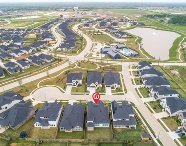 32018 Crested Knoll Court - Photo Thumbnail 44