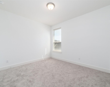 32018 Crested Knoll Court - Photo Thumbnail 28