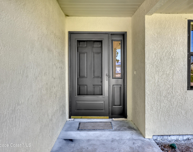 1635 Adview Road Se - Photo Thumbnail 3