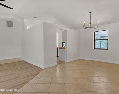 1635 Adview Road Se - Photo Thumbnail 8