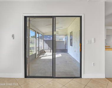 1635 Adview Road Se - Photo Thumbnail 15