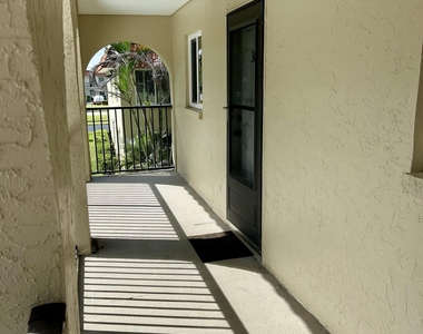 201 Saint Lucie Lane - Photo Thumbnail 18