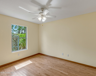 991 Tahiti Avenue Se - Photo Thumbnail 19