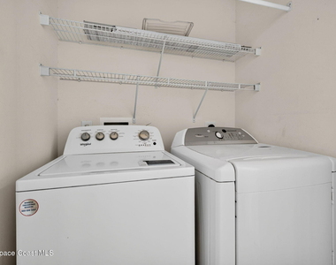1391 Hampton Park Lane - Photo Thumbnail 30
