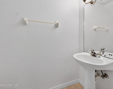 1391 Hampton Park Lane - Photo Thumbnail 9