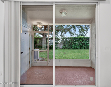 1391 Hampton Park Lane - Photo Thumbnail 26