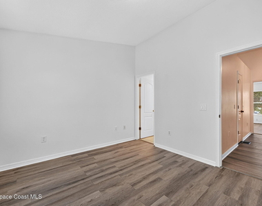 1391 Hampton Park Lane - Photo Thumbnail 33
