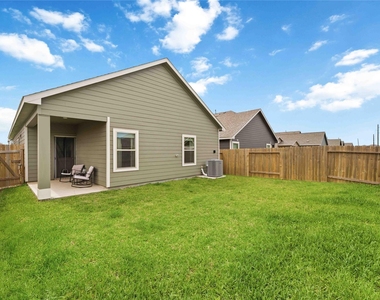 7954 Cypress Country Drive - Photo Thumbnail 1
