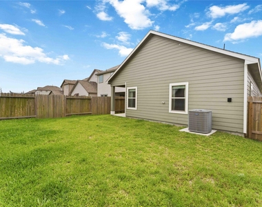 7954 Cypress Country Drive - Photo Thumbnail 2