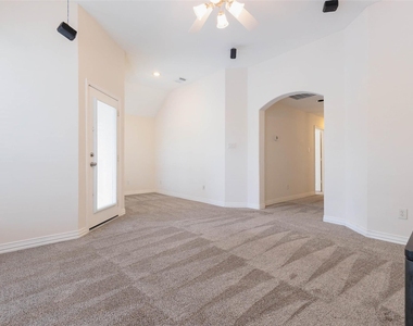 4023 Portofino Court - Photo Thumbnail 20