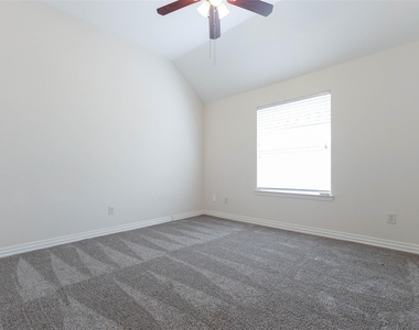 4023 Portofino Court - Photo Thumbnail 17