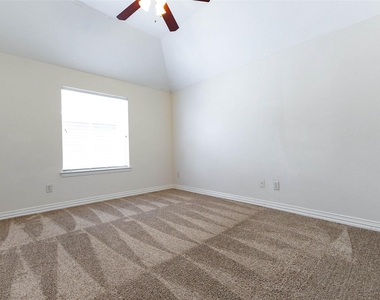 4023 Portofino Court - Photo Thumbnail 10