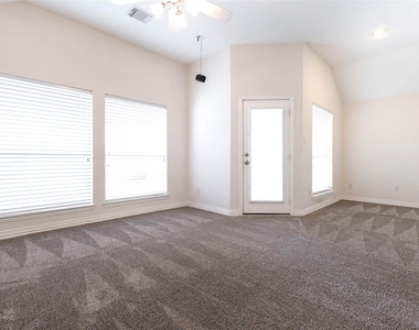 4023 Portofino Court - Photo Thumbnail 19