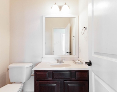 4023 Portofino Court - Photo Thumbnail 6